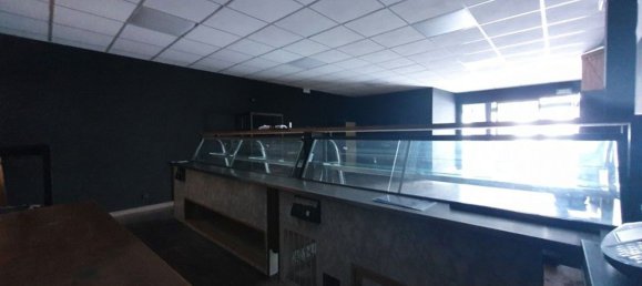  عقار تجاري في A Coruna, Spain 175متر مربع رقم 36441 8