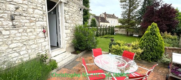 4 bedrooms House in Saint-Pierre-les-Nemours, France No. 197084 13