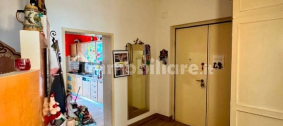 2 bedrooms Apartment in Florence, Italy No. 337555 12