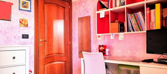 5 rooms Villa in Magliano de' Marsi, Italy No. 39744 9