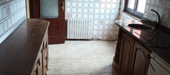 3 Schlafzimmer Stadthaus in Soto del Barco, Spain, Nr. 79257 8