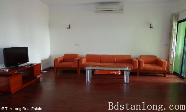 4 bedrooms Apartment in Tay Ho, Vietnam No. 363