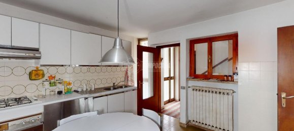 5 rooms Apartment in Marano sul Panaro, Italy No. 81740 27