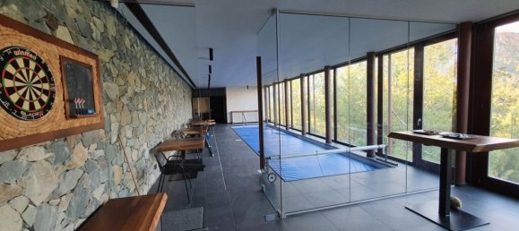 5 bedrooms Villa in Limassol, Cyprus No. 13172 10