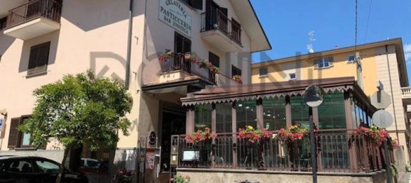 2 غرف نوم شقة في Tradate, Italy رقم 15753 23