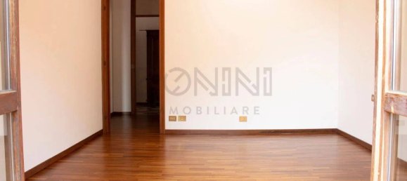 2 غرف نوم شقة في Tradate, Italy رقم 15753 13