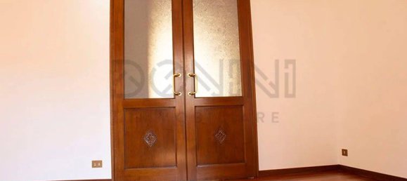 2 غرف نوم شقة في Tradate, Italy رقم 15753 5