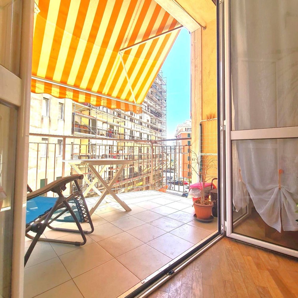 Studio in Genoa, Italy, Nr. 296699