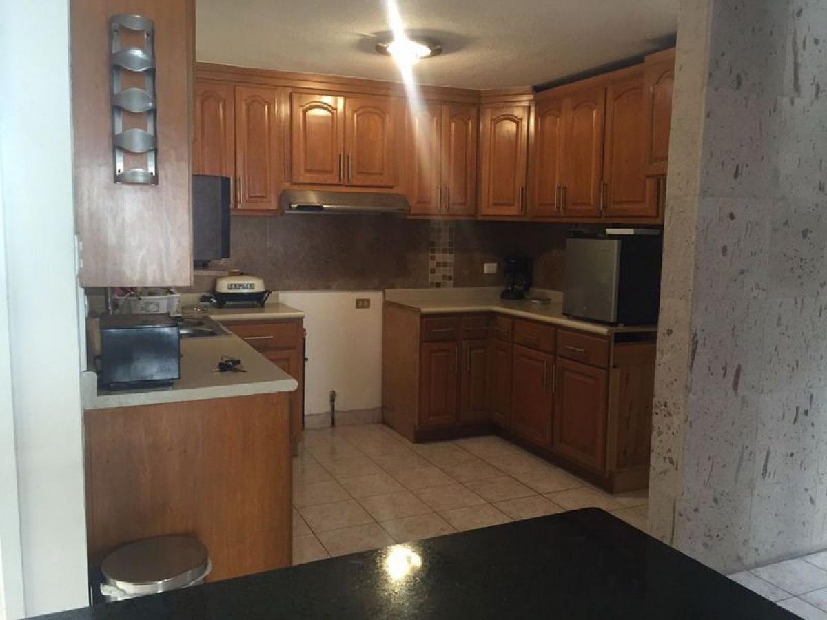 Casa de 3 dormitorios en Chihuahua, Mexico No. 165788