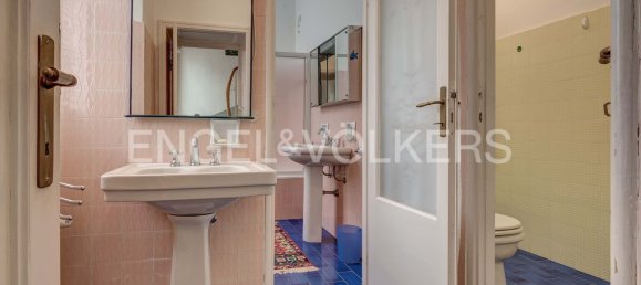 7 غرف نوم فيلا في Brunate, Italy رقم 129751 42