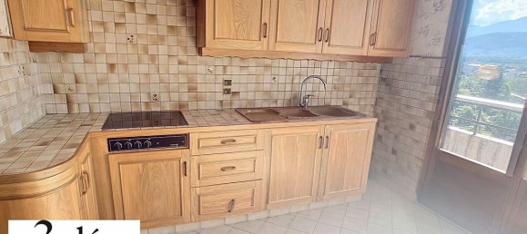 2 bedrooms Apartment in Chambery, France No. 264381 3