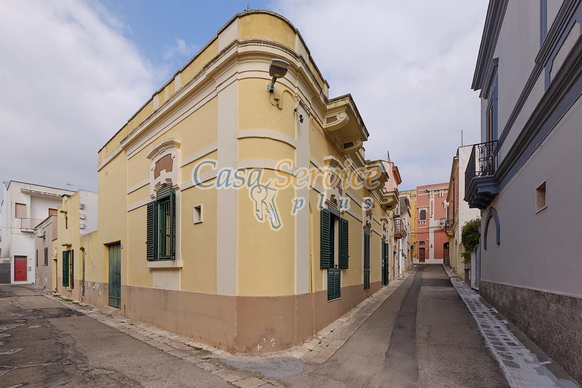 3 rooms House in Sannicola, Italy No. 232429