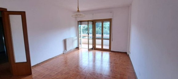2 bedrooms Apartment in Villafranca in Lunigiana, Italy No. 355284 7