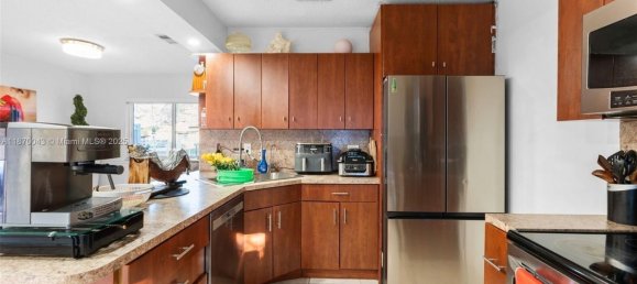 4 bedrooms Villa for sale in Miami, Miami-Dade, Florida, USA № 614630 12