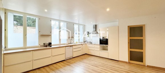 5 Schlafzimmer Haus in Mezy-sur-Seine, France, Nr. 288705 2