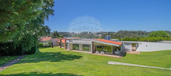 3 bedrooms House in Argoncilhe, Portugal No. 22561 8