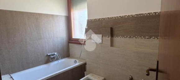 2 Schlafzimmer Wohnung in Rome, Italy, Nr. 381010 6