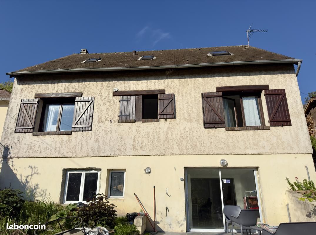 4 bedrooms House in Dreux, France No. 221441