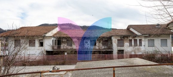 Casa de 30 dormitorios en Revine Lago, Italy No. 325316 6