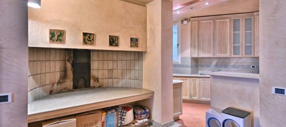 7 rooms Villa in Gardone Riviera, Italy No. 70121 42