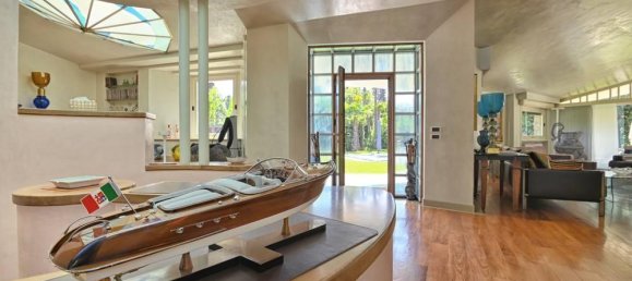 7 rooms Villa in Gardone Riviera, Italy No. 70121 13