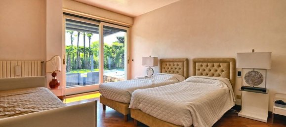 7 rooms Villa in Gardone Riviera, Italy No. 70121 26
