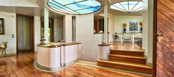 7 rooms Villa in Gardone Riviera, Italy No. 70121 12