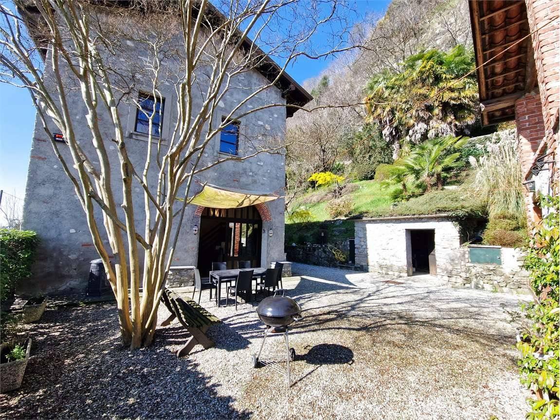 5-salle Maison à Monvalle, Italy No. 139435