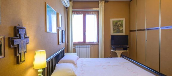 4 bedrooms Apartment in Rome, Italy No. 325133 40