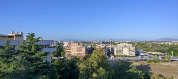 4 bedrooms Apartment in Rome, Italy No. 325133 12