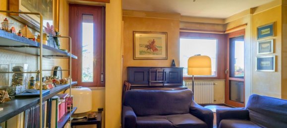 4 bedrooms Apartment in Rome, Italy No. 325133 19