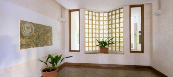 4 bedrooms Apartment in Rome, Italy No. 325133 7