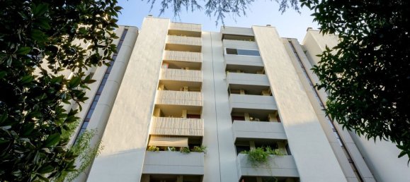 4 bedrooms Apartment in Rome, Italy No. 325133 4