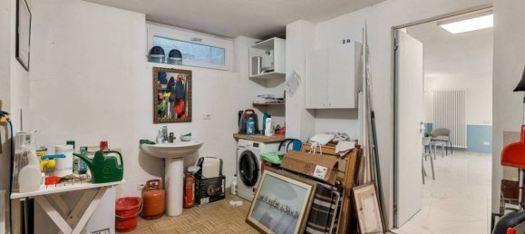 4 bedrooms Villa in Luni, Italy No. 33226 15