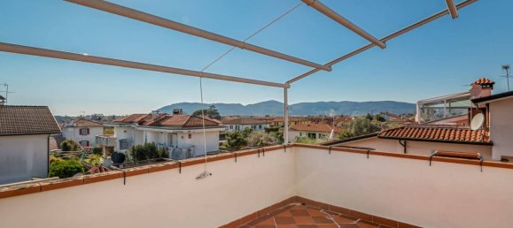 4 bedrooms Villa in Luni, Italy No. 33226 26