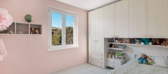 4 bedrooms Villa in Luni, Italy No. 33226 20