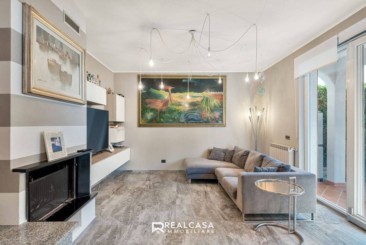 4 bedrooms Villa in Luni, Italy No. 33226