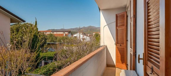 4 bedrooms Villa in Luni, Italy No. 33226 19