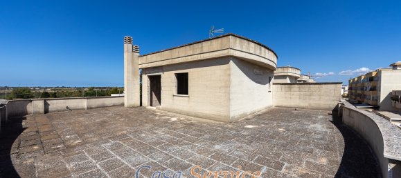 Garage à Parabita, Italy 110m² No. 275311 10