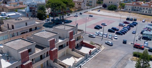 Garage à Parabita, Italy 110m² No. 275311 4