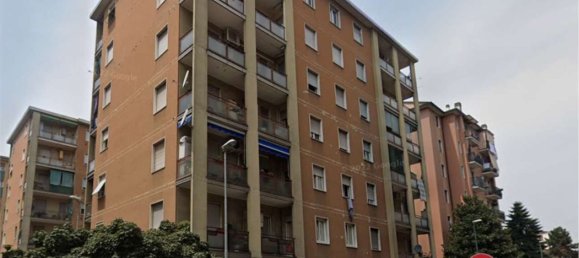 3 rooms Apartment in Cinisello Balsamo, Italy No. 6584 3