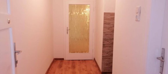 3 rooms Apartment in Bruck-Murzzuschlag, Austria No. 240035 2