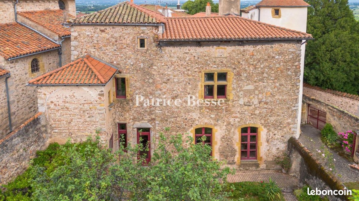 4 غرف نوم منزل في Saint-Haon-le-Chatel, France رقم 339094