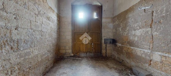 3 Schlafzimmer Haus in Brindisi, Italy, Nr. 42373 21