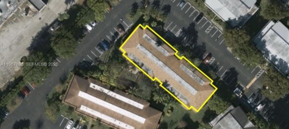 1 dormitorio propiedad comercial en venta en Miami, Miami-Dade, Florida, USA № 614465 3