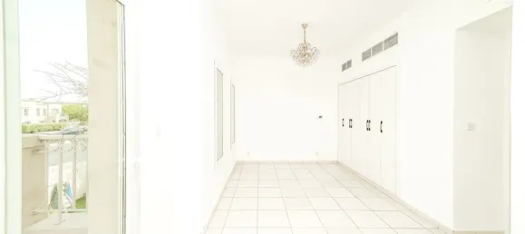 Villa T2 em The Springs, UAE N.º 106159 11