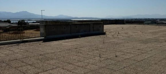 Propiedad comercial de 1 habitación en Cagliari, Italy No. 67797 43