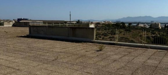 Propiedad comercial de 1 habitación en Cagliari, Italy No. 67797 29