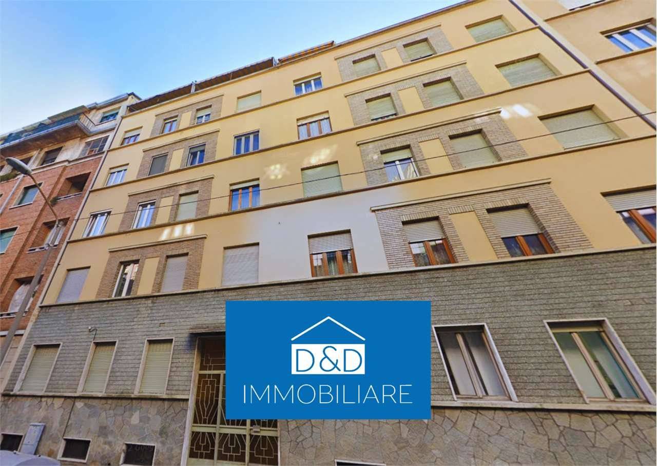 1 bedroom Apartment in Turin, Italy No. 198272