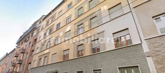 1 bedroom Apartment in Turin, Italy No. 198272 2